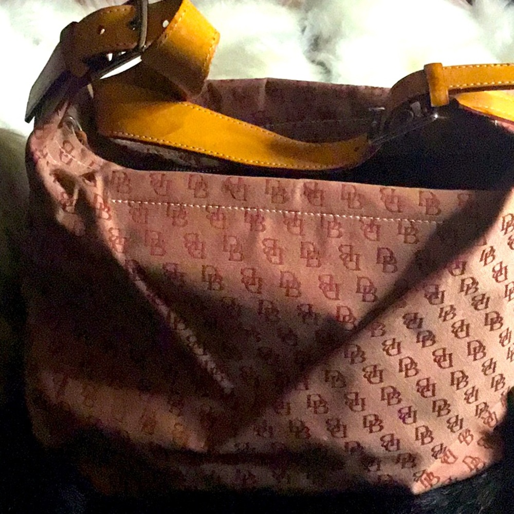 Authentic DOONEY & BURKE Hobo